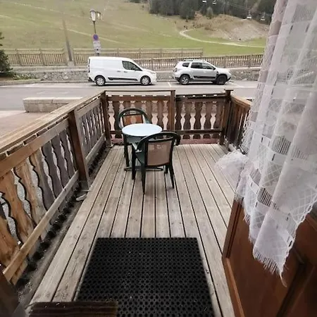 Front De Neige 1550 Apartment Courchevel